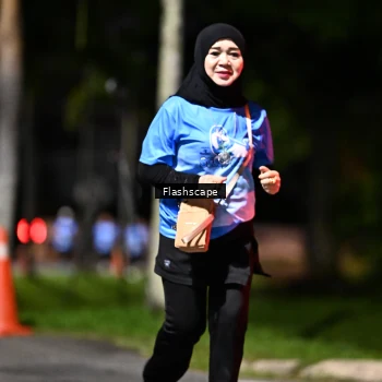 Runner Photo 2466431