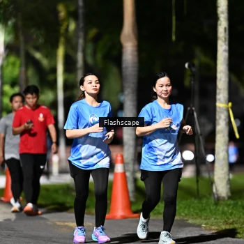 Runner Photo 2469074