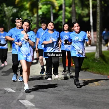 Runner Photo 2469744