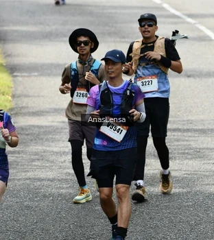 Runner Photo 2475584
