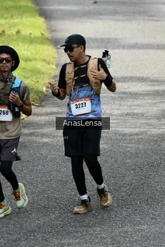 Runner Photo 2475618