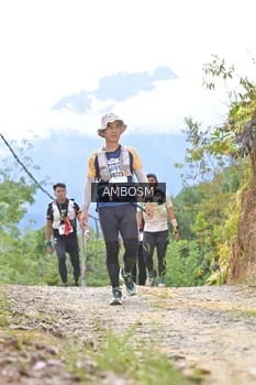 Runner Photo 2475803