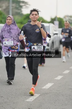 Runner Photo 2481102