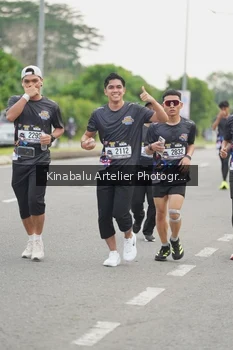 Runner Photo 2482212