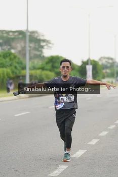 Runner Photo 2482486