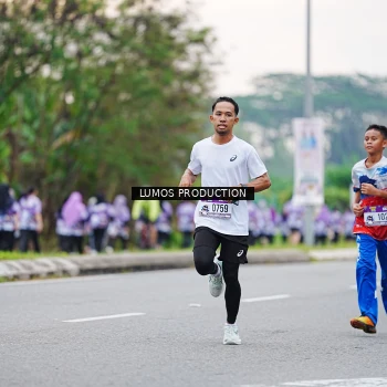 Runner Photo 2484558