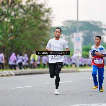 Runner Photo 2484560