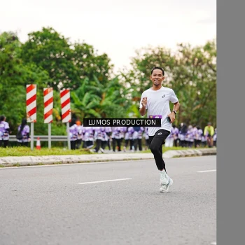 Runner Photo 2484572
