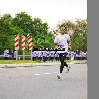 Runner Photo 2484583