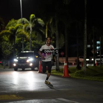 Runner Photo 2486841