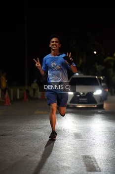 Runner Photo 2487271