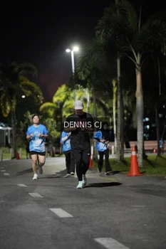 Runner Photo 2487697