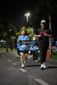 Runner Photo 2487709
