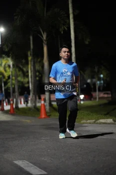 Runner Photo 2487771