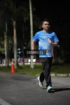 Runner Photo 2487783