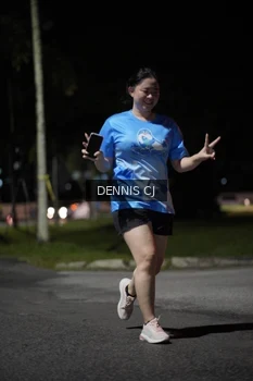 Runner Photo 2487840