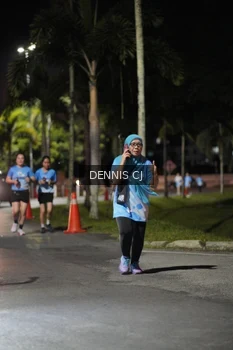 Runner Photo 2487876