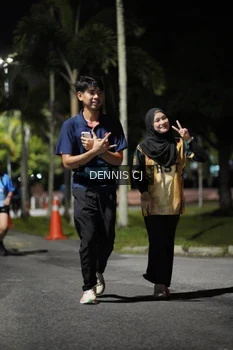Runner Photo 2488213