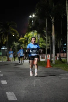 Runner Photo 2488510