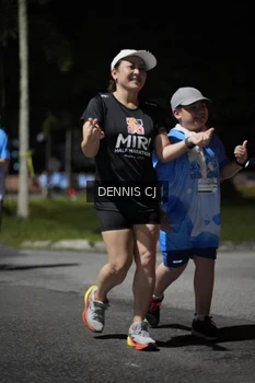 Runner Photo 2488734