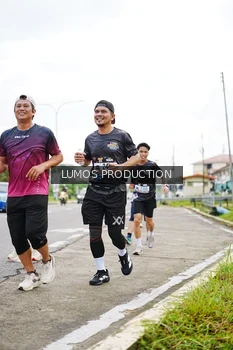 Runner Photo 2489710