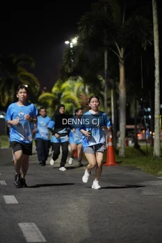 Runner Photo 2489891
