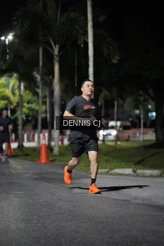 Runner Photo 2489952