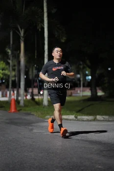 Runner Photo 2489956