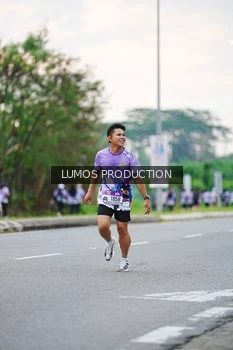Runner Photo 2490412