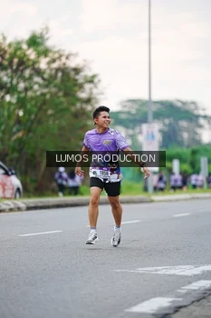 Runner Photo 2490416