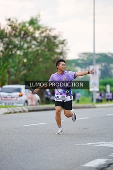 Runner Photo 2490425