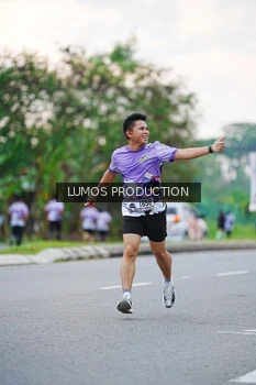Runner Photo 2490435
