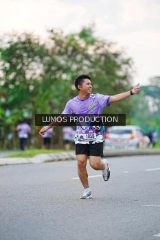 Runner Photo 2490444