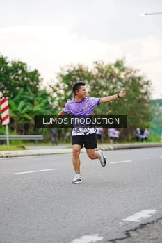 Runner Photo 2490457