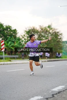Runner Photo 2490458