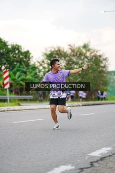 Runner Photo 2490464