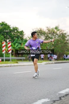 Runner Photo 2490469