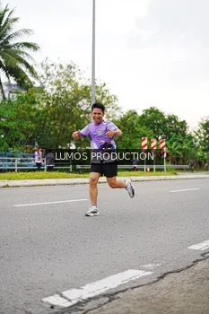 Runner Photo 2490499