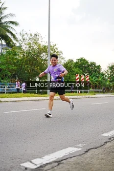 Runner Photo 2490500