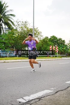 Runner Photo 2490506