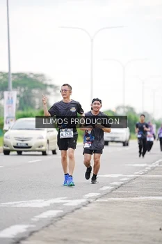 Runner Photo 2490816