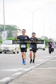 Runner Photo 2490822