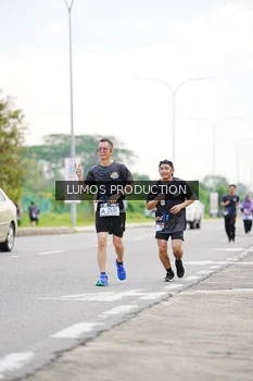 Runner Photo 2490842