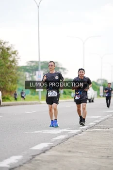 Runner Photo 2490844