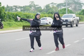 Runner Photo 2493600
