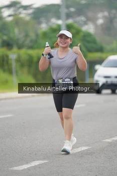 Runner Photo 2493680
