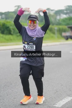 Runner Photo 2493715