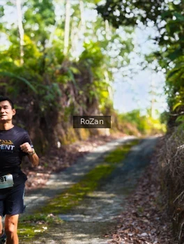 Runner Photo 2495500