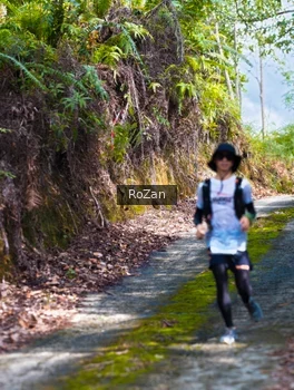 Runner Photo 2495592