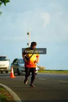 Runner Photo 2498056